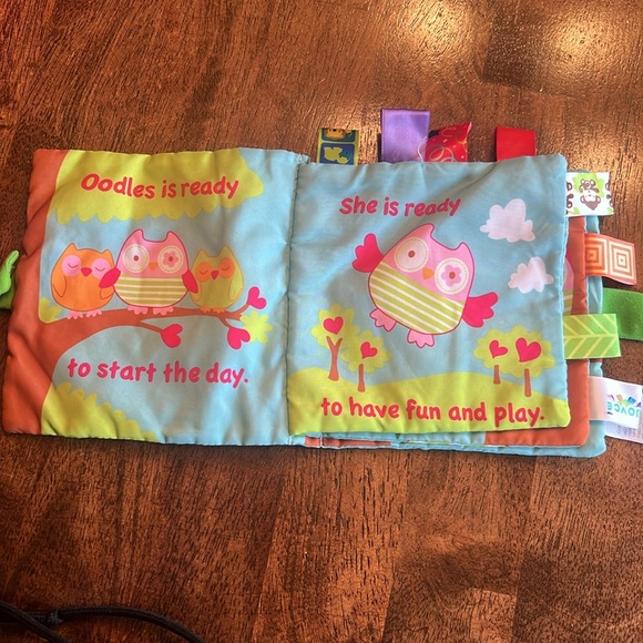 Baby girl lovey items - Picture 6 of 9